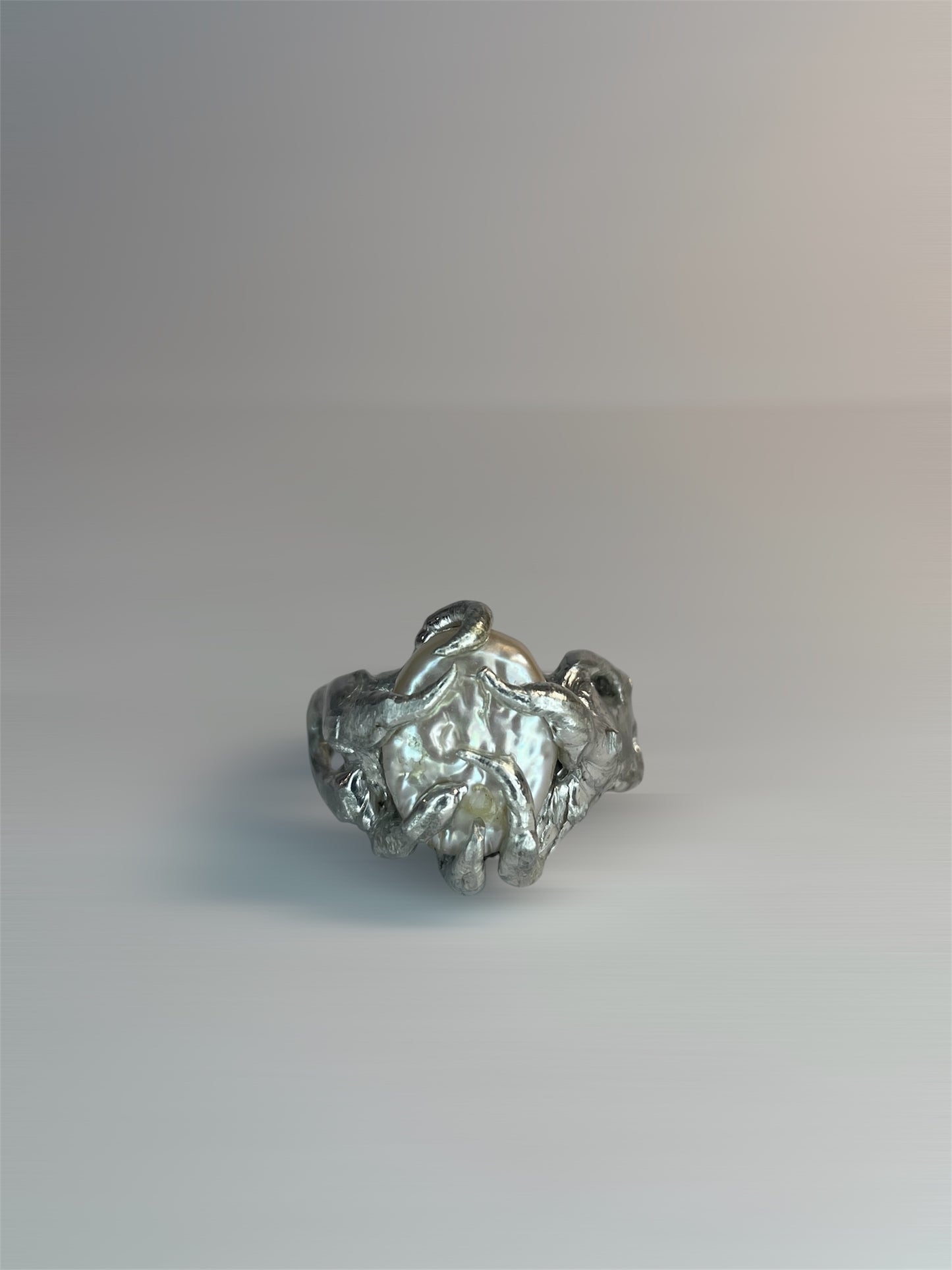 Mother of pearl ring