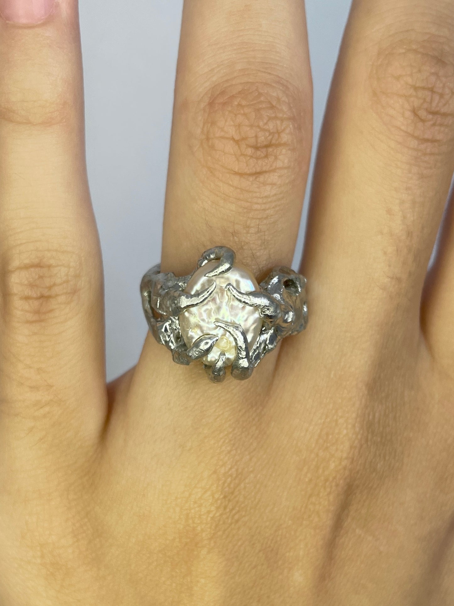Mother of pearl ring