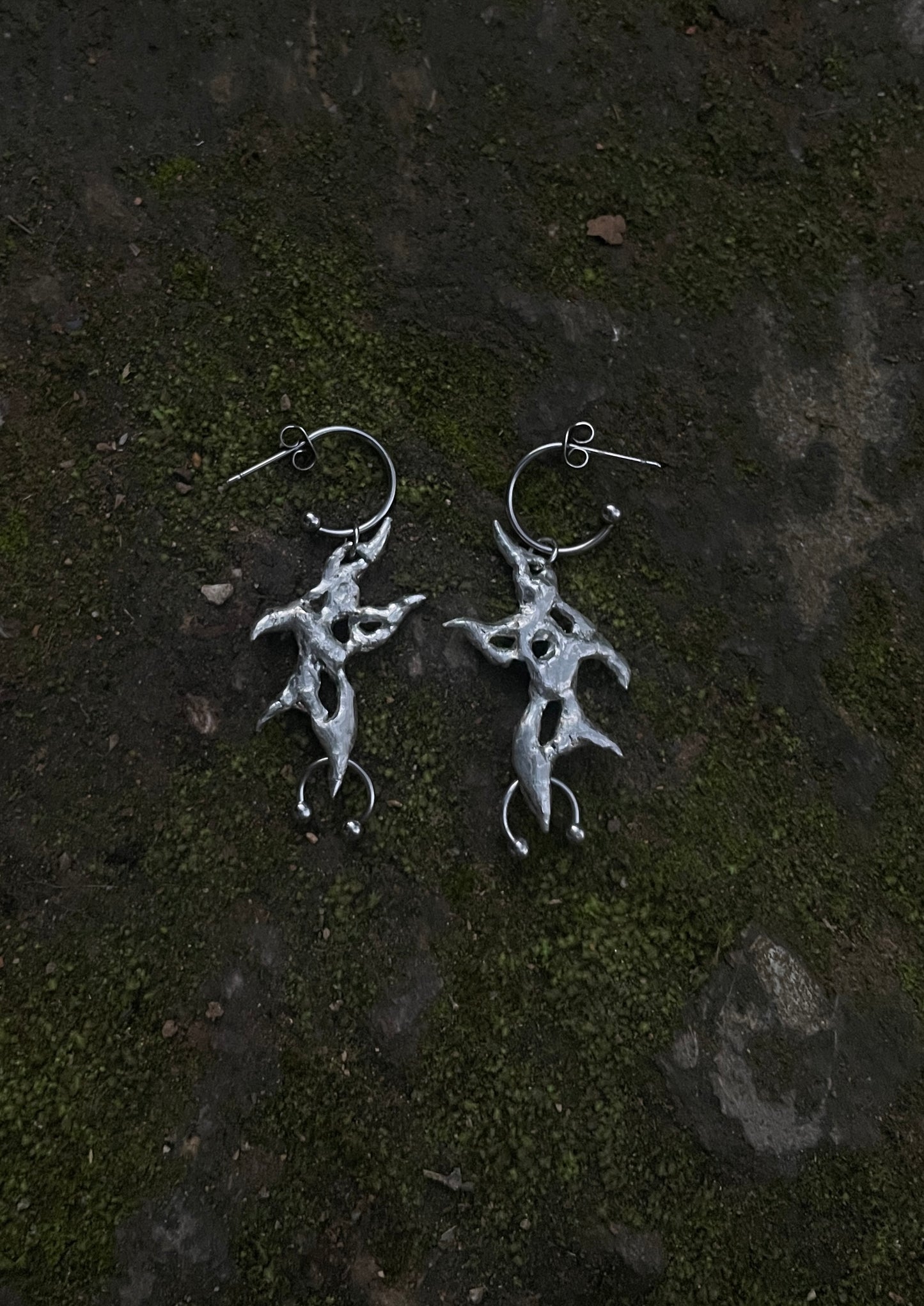 Molten Root Earrings