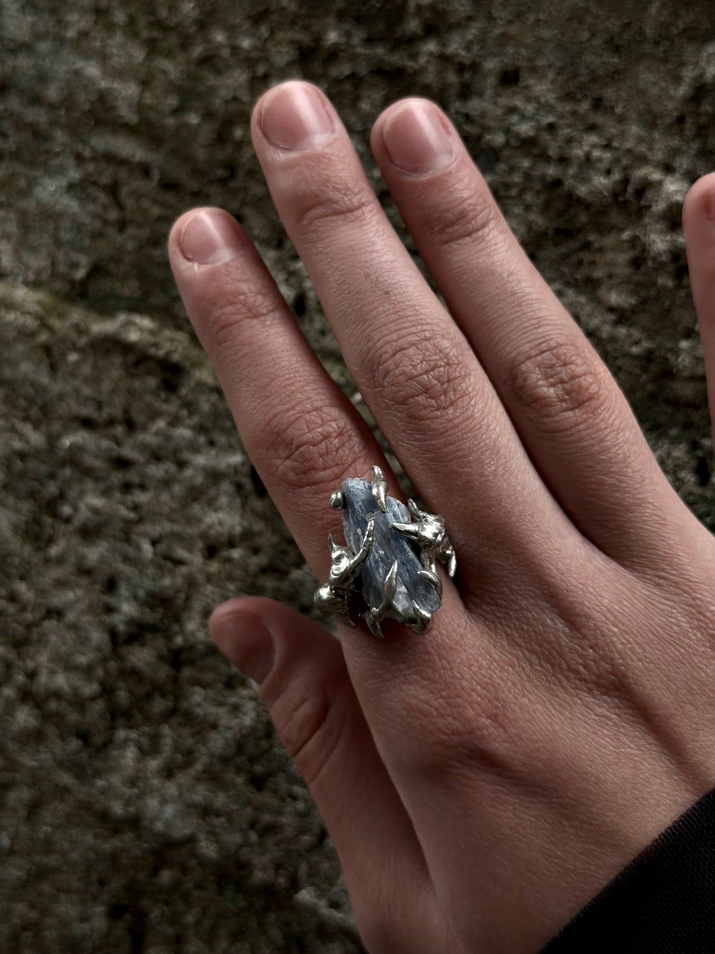 Rocky Waves Ring