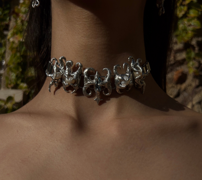 “Opulence” Choker